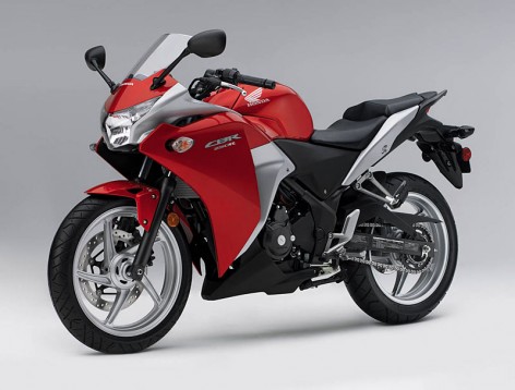 Още снимки на Honda CBR250R 4