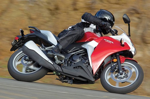Още снимки на Honda CBR250R 5