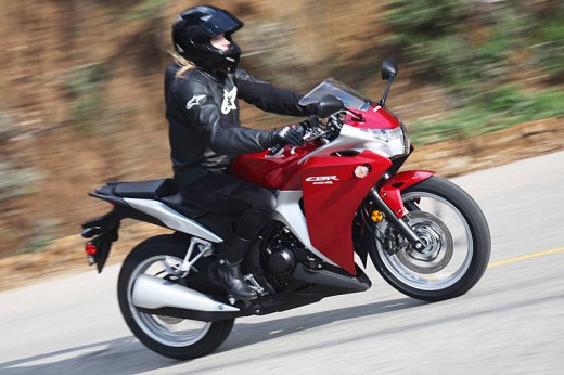 Още снимки на Honda CBR250R 7