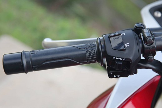 Още снимки на Honda CBR250R 19