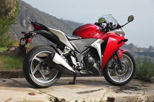 Още снимки на Honda CBR250R 20
