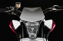 Официални снимки на мотоциклета Husqvarna Nuda 900R 13