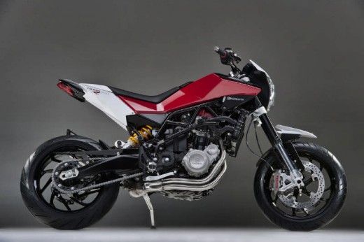 Официални снимки на мотоциклета Husqvarna Nuda 900R 20