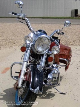 Първият мотор Indian Chief произведен от Polaris 02
