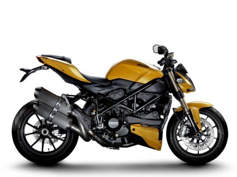 Ducati ще пусне евтин вариант на Streetfighter 848 02