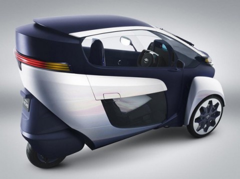 i-Road - хибрид между автомобил и мотор 06